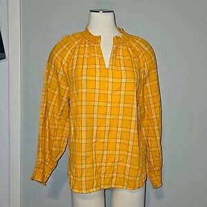 Old Navy Merrigold Yellow Plaid Long Sleeved Gathered M neck Lightweight Top NWT